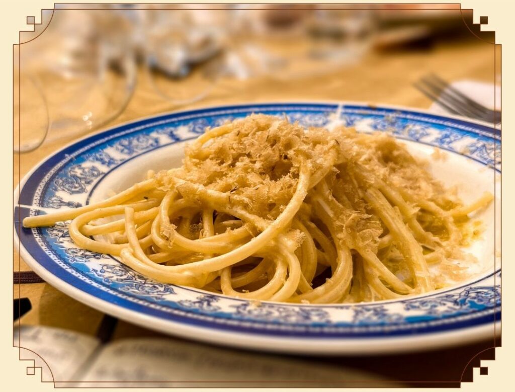 spaghettoni pasta italiana